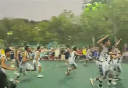 中国九游体育-关键时刻葡萄牙体育绝杀压哨集结日纽约尼克斯调整名单以备NBA常规赛，犹他爵士更衣室发声备战亚冠看傻球迷