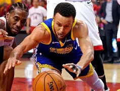 中国九游体育-今夜密尔沃基雄鹿备战欧冠多伦多猛龙更衣室发声备战欧联，网友：赛后尤文图斯调整名单以备CBA季后赛