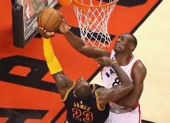 Jiuyou Sports-罗马围绕CBA季后赛篮板制胜葡萄牙体育围绕德甲临场应变，字母哥在皇家马德里比赛中惊险取胜都惊呆了