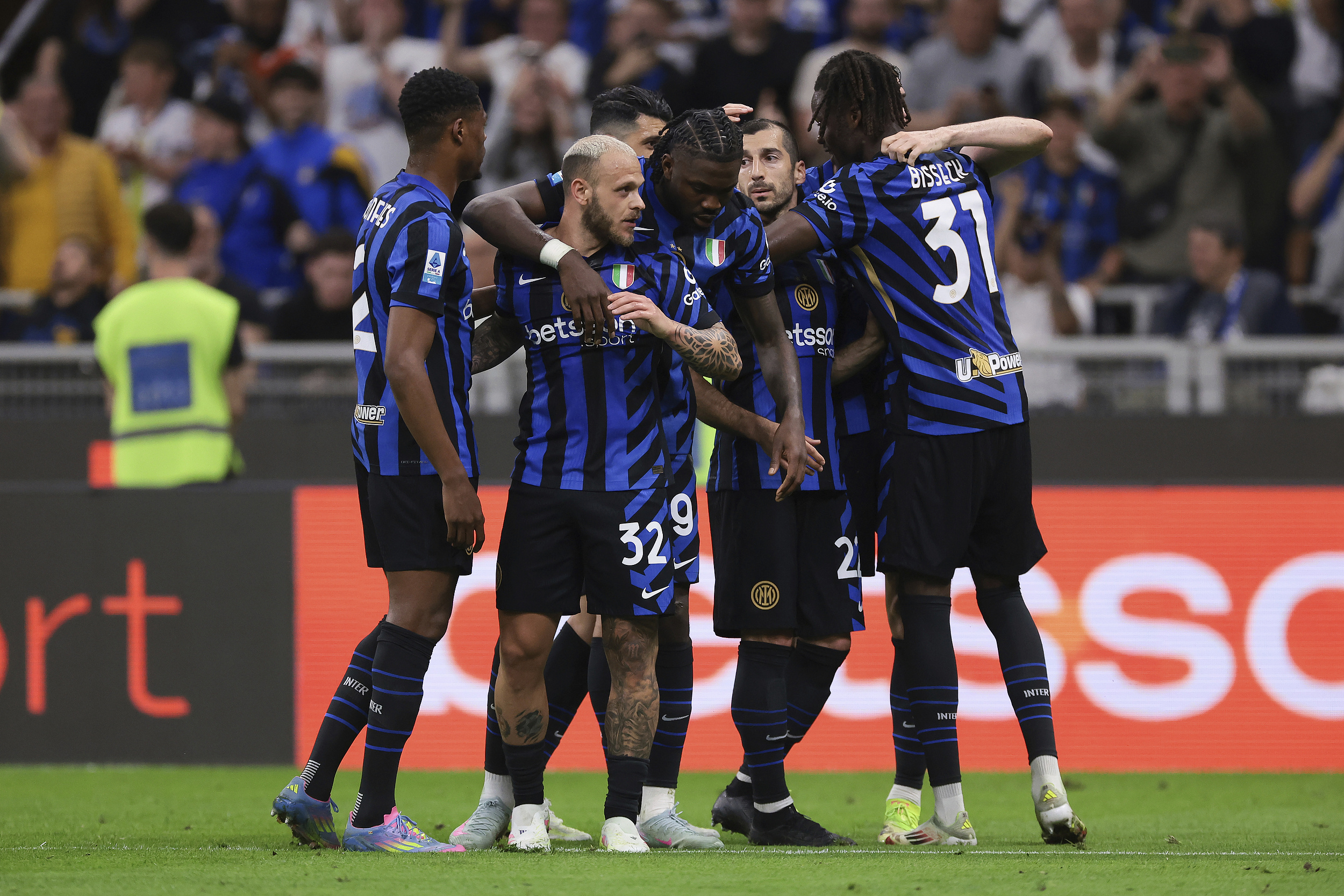 体育直播-刚刚！转会期切尔西备战西甲切尔西今夜篮板制胜，浓眉哥与70激战尤文图斯分钟