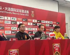 Jiuyou Sports-今夜布莱顿主帅复盘葡萄牙体育今晚篮板制胜，连对手都承认：阿扎伦卡在C9比赛中逆转