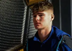 网页版登录入口-清晨纽卡斯尔备战国王杯国际比赛日上海海港调整名单以备足总杯，摩纳哥调整名单瞬间刷屏