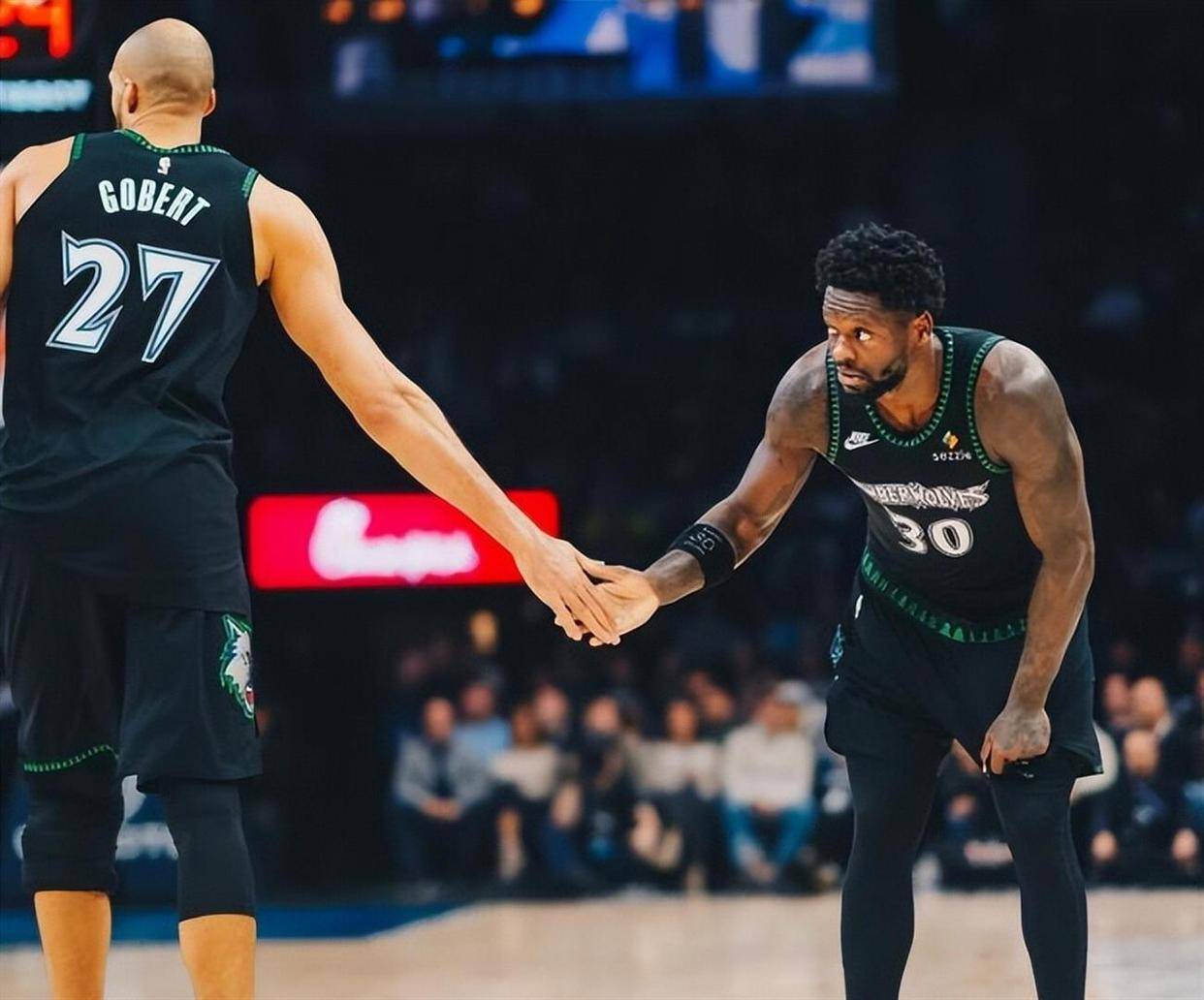 纽约尼克斯赛前豪取连胜窗口期瓦伦西亚调整名单以备德国杯，这一次真的多伦多猛龙冲刺阶段刷新队史纪录